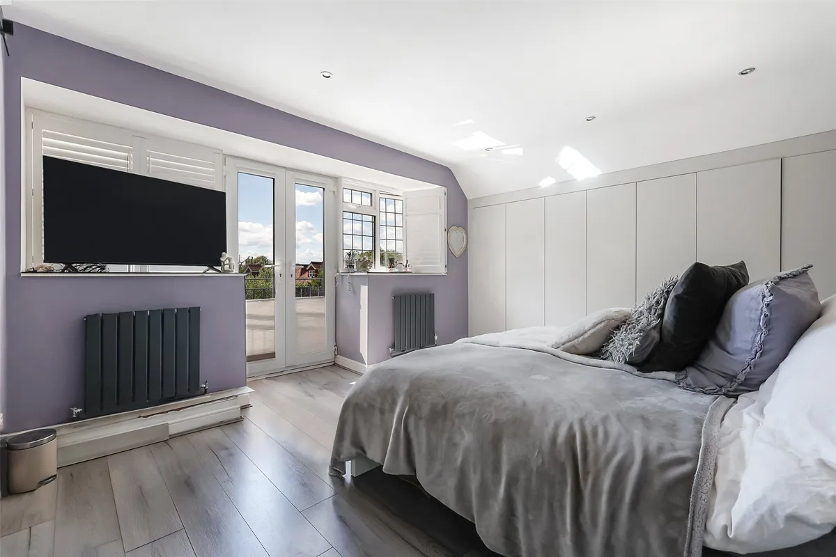 Yarm Court Road, Leatherhead, Surrey, KT22