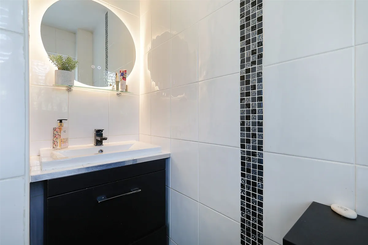 Yarm Court Road, Leatherhead, Surrey, KT22
