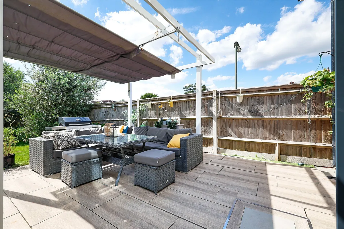 Yarm Court Road, Leatherhead, Surrey, KT22