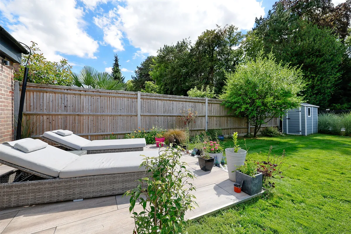 Yarm Court Road, Leatherhead, Surrey, KT22