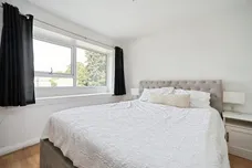 The Moorlands, Leeds