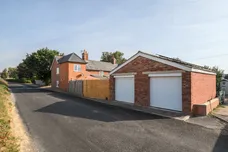 Broad Street, Beechingstoke, SN9 photo 8