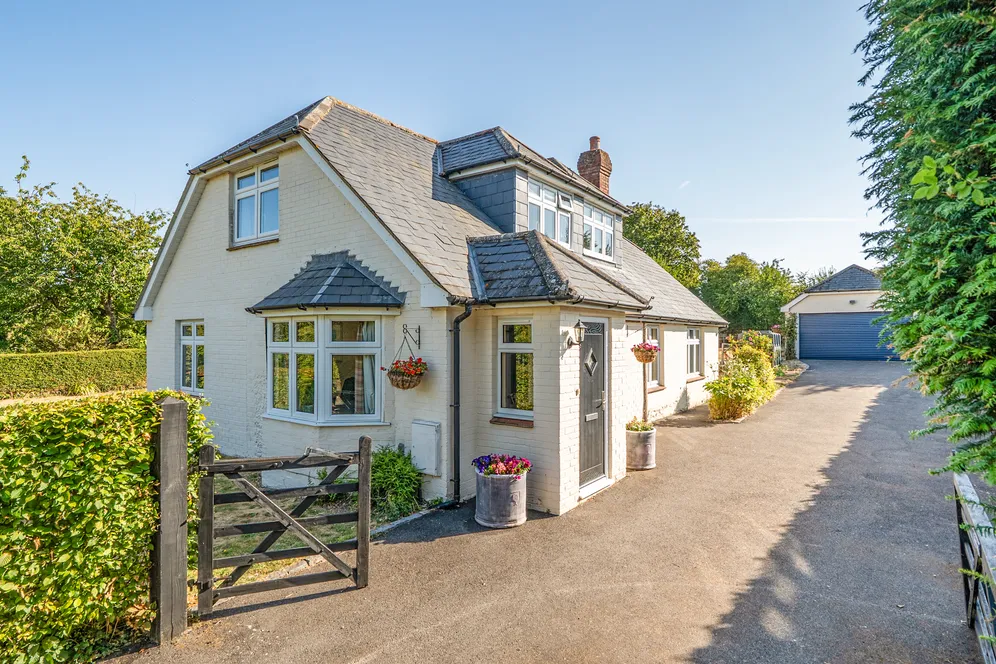 Up Somborne, Stockbridge, SO20 photo 2