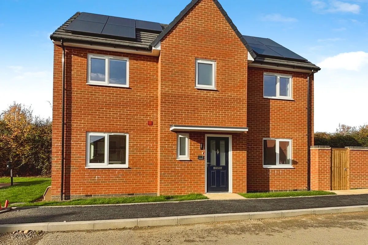 Brick Kiln Road, Raunds, Wellingborough