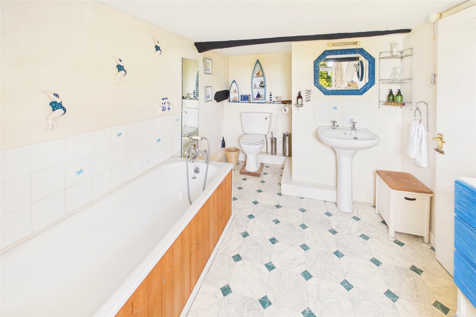 Peterstow, Ross-on-Wye, Herefordshire, HR9 Image 27