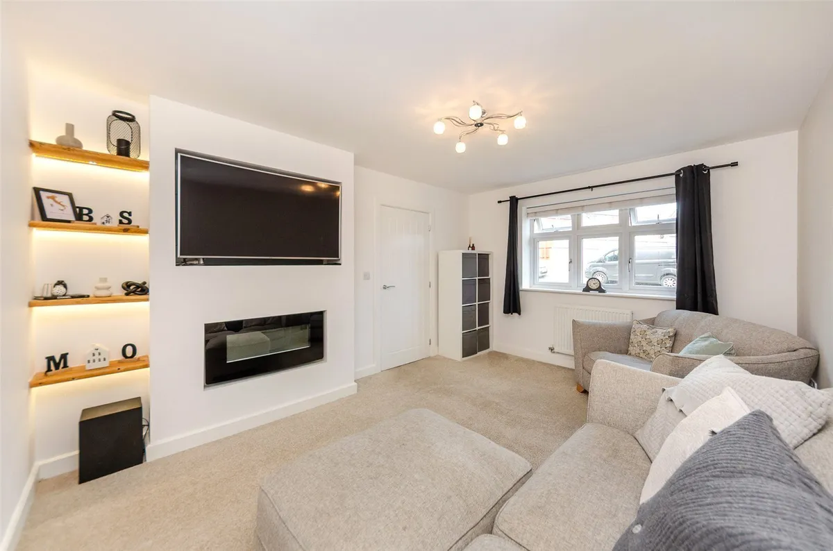 Gwel Y Llan, Caernarfon, Gwynedd, LL55