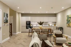 The Broadway, London, SW19 photo 1