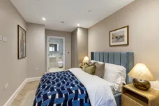 The Broadway, London, SW19 photo 4
