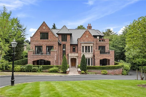 Bollin Hey, Collar House Drive, SK10 photo 17