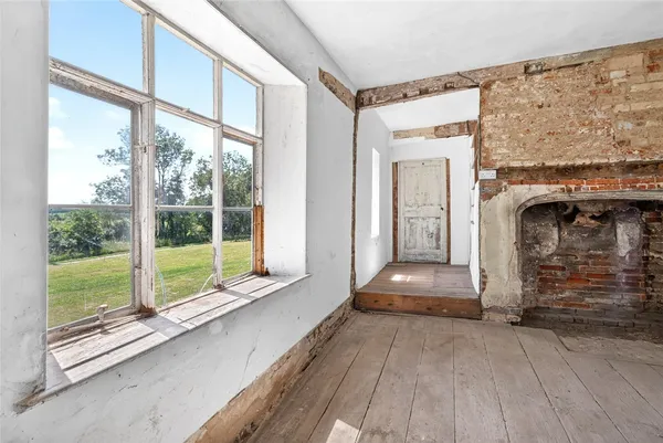 Bramfield, Halesworth, IP19 photo 10