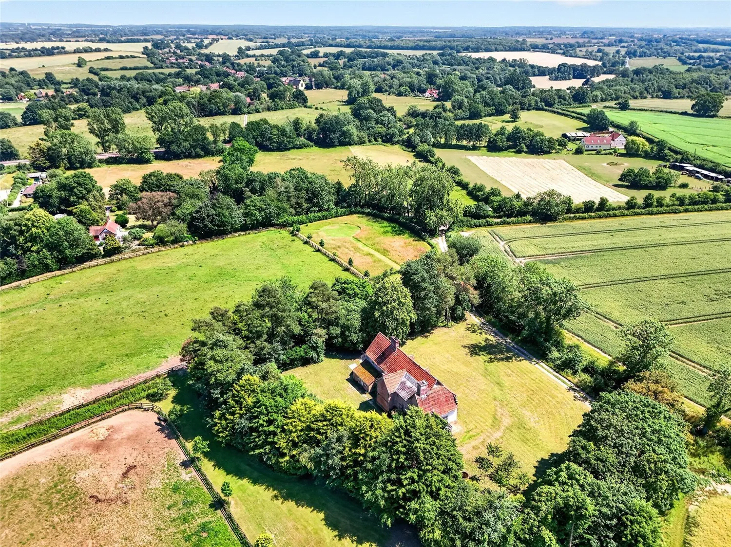 Bramfield, Halesworth, IP19 photo 26