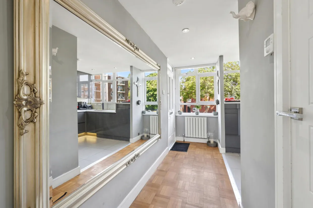 Kersfield Road, London, SW15 photo 13