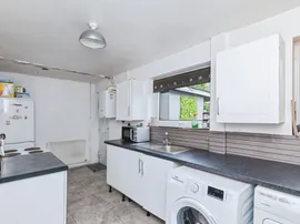 Cotswold Green, Leicester thumb 3