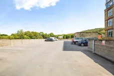 Dewsbury Road, Elland