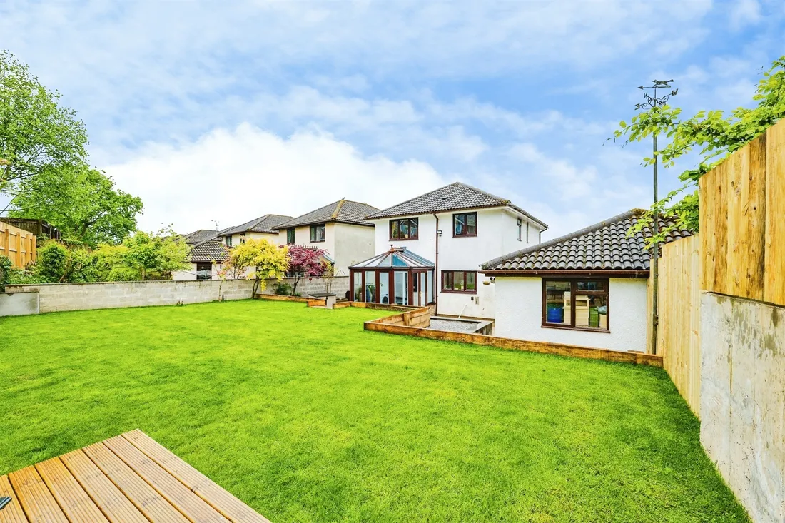 Property photo 28