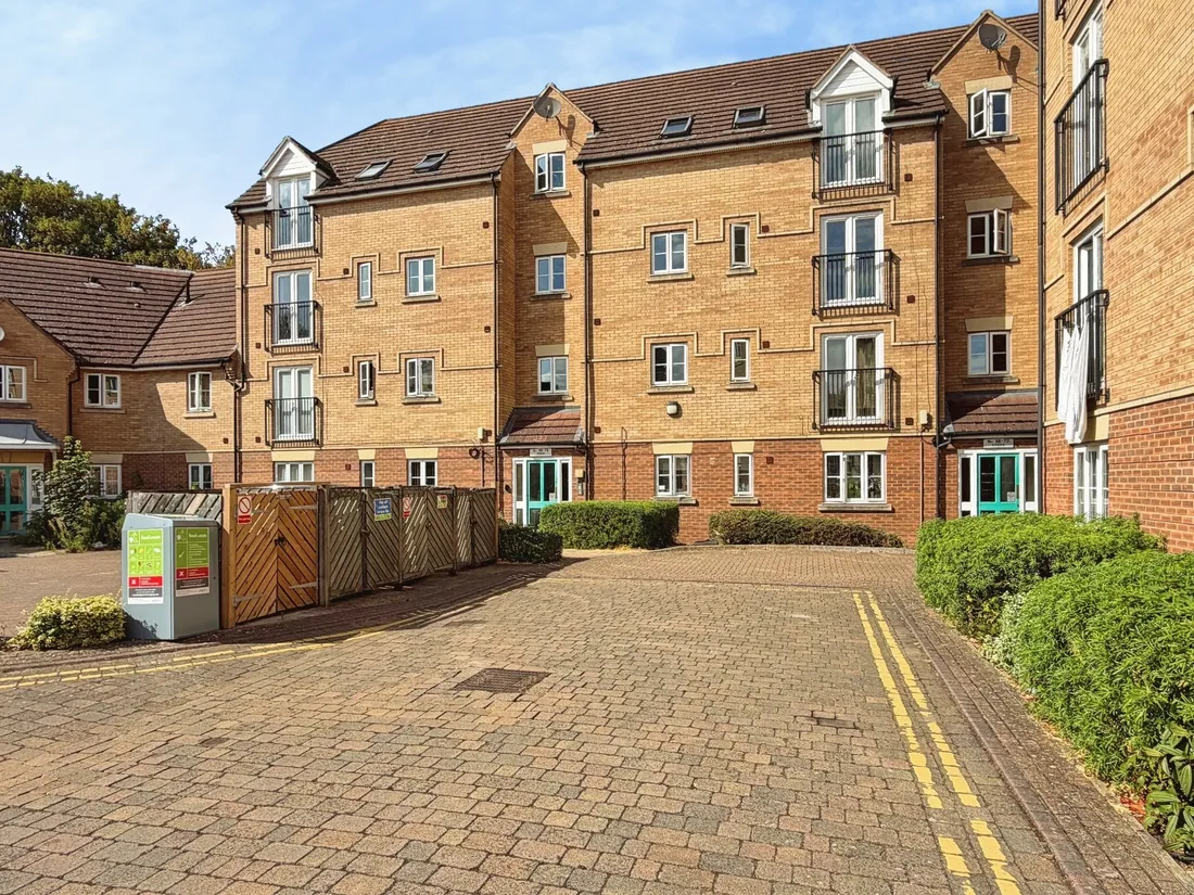 Property photo 1