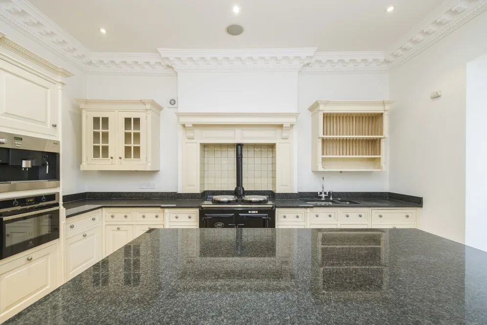 Westcombe Park Road London SE3 photo 9