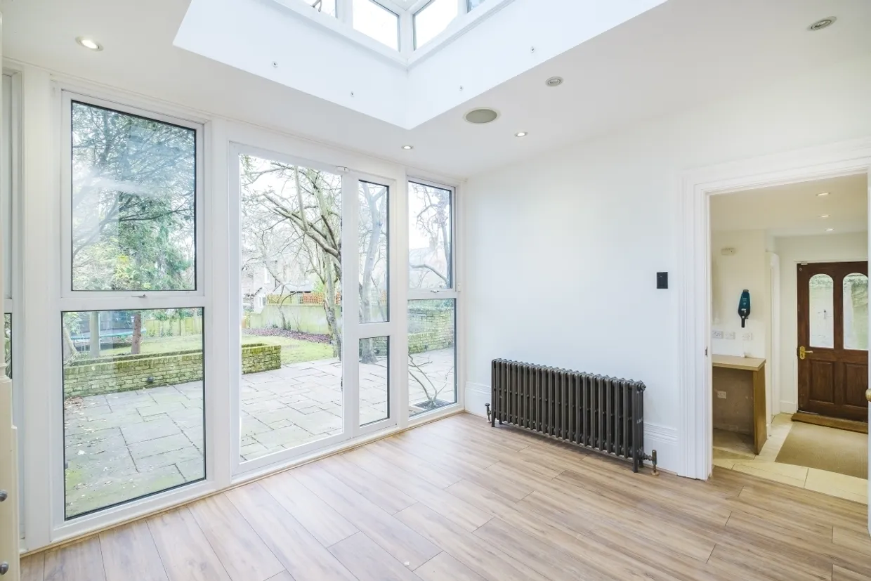 Westcombe Park Road London SE3 photo 11