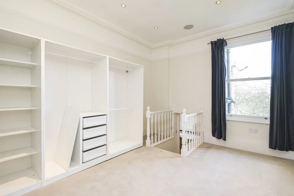 Westcombe Park Road London SE3 photo 15