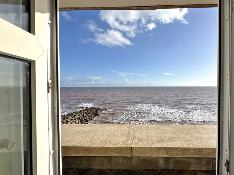 The Esplanade, Sidmouth Image 10