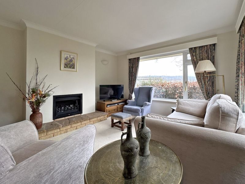 Newlands Close, Sidmouth Image 4