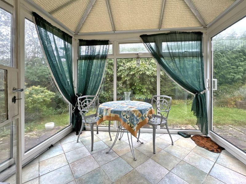 Newlands Close, Sidmouth Image 5