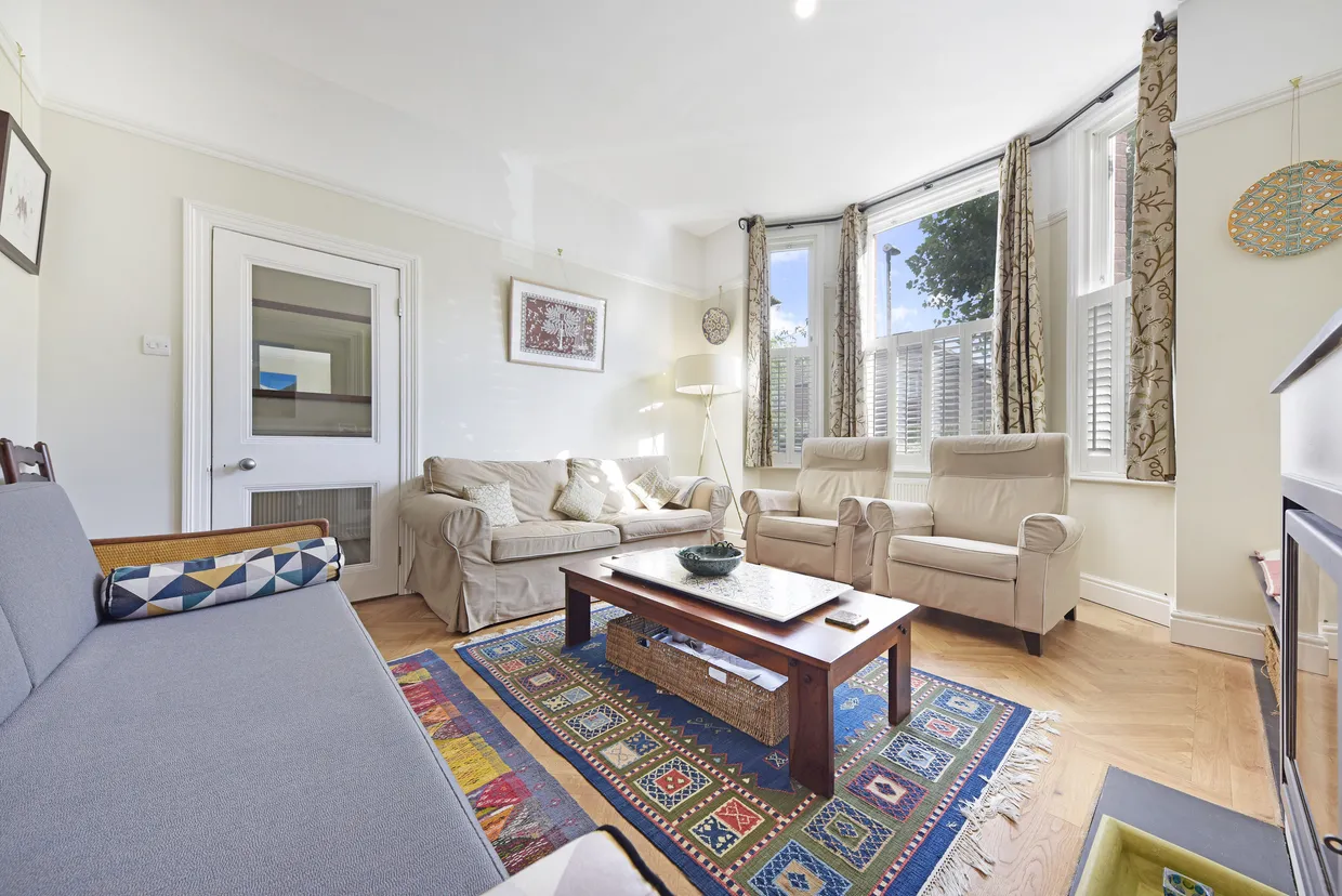 Haydon Park Road, London, SW19 photo 10
