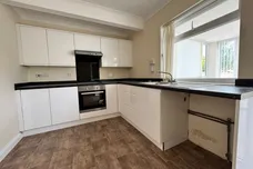 Kingston Avenue, GRANTHAM