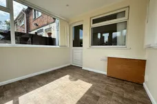 Kingston Avenue, GRANTHAM