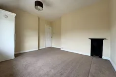 Kingston Avenue, GRANTHAM