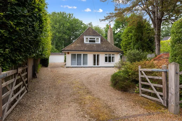 Roundwood Lane, Lindfield, RH16 photo 8
