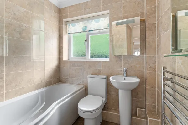 Roundwood Lane, Lindfield, RH16 photo 12