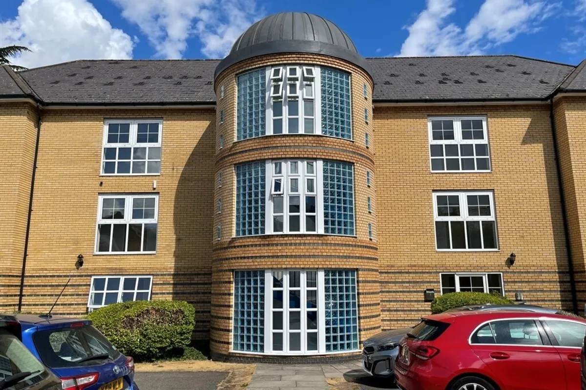 Newland Gardens, HERTFORD