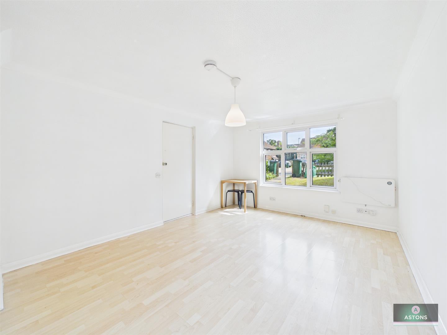Lanercost Road, Southgate Image 5