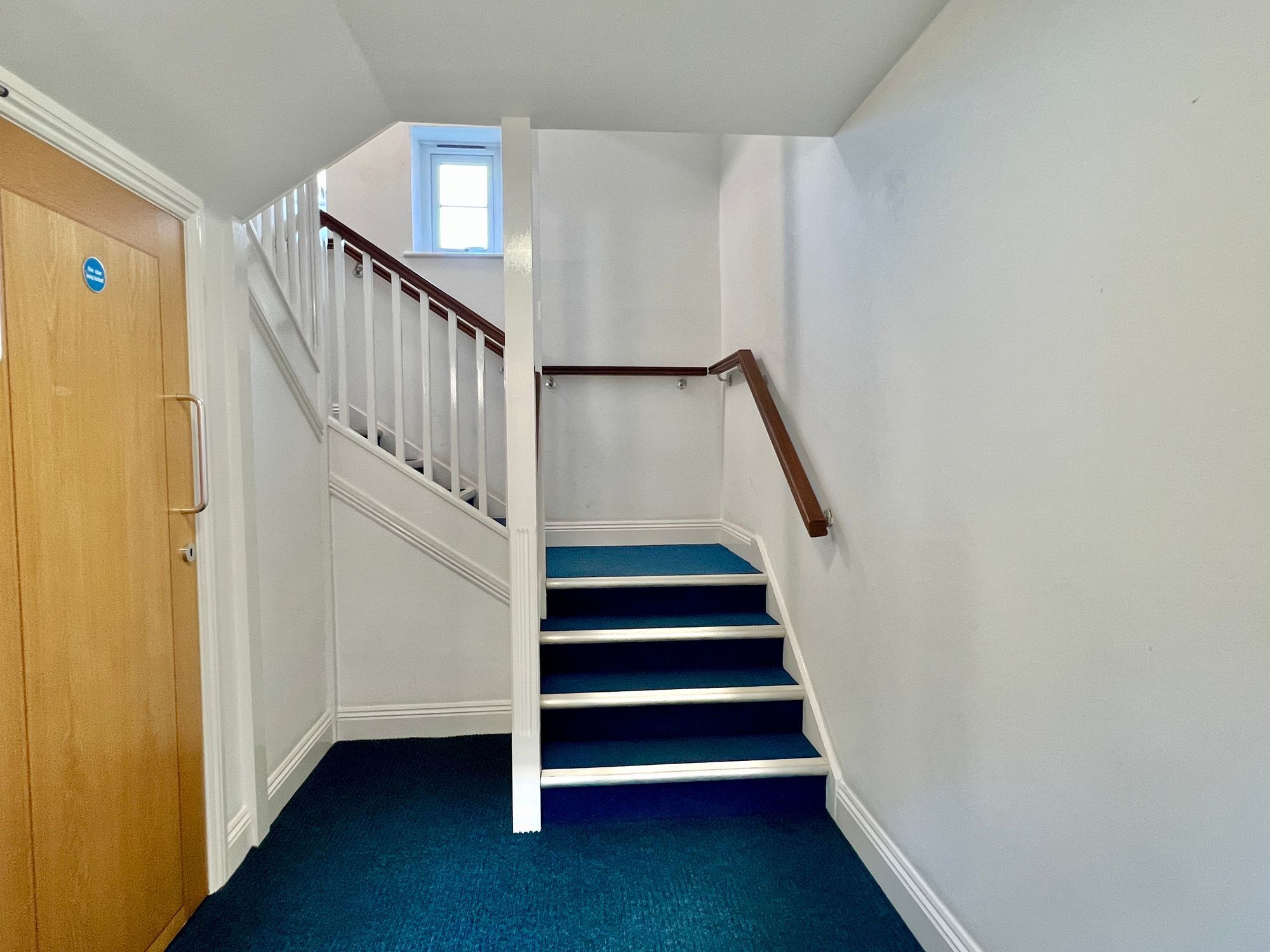 Monmouth Court, Bindon Road - NO onward chain! Image 6