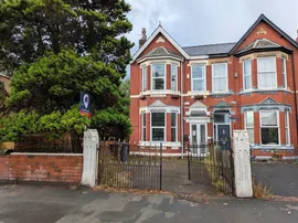 Forest Road, SOUTHPORT photo