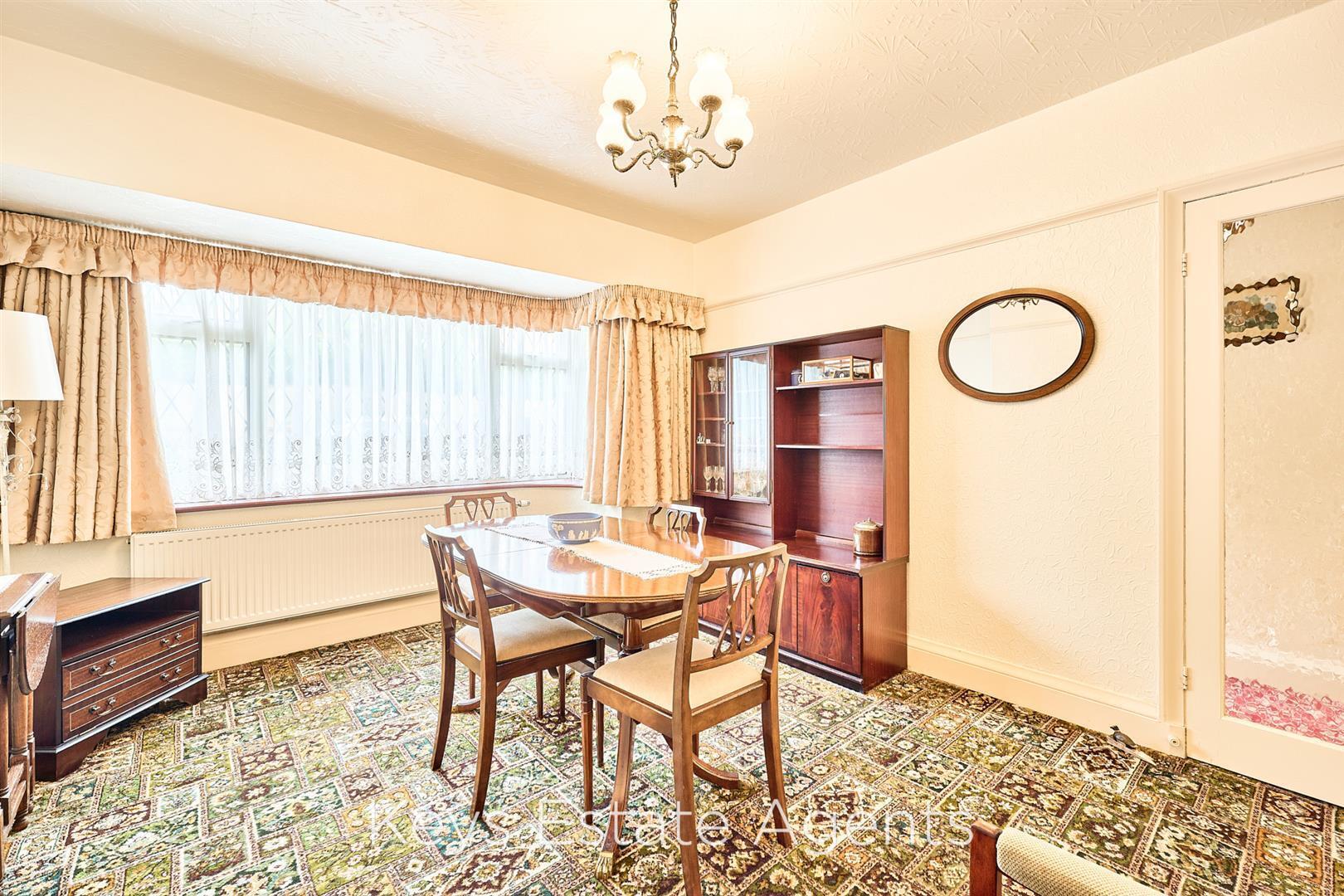 Carlton Avenue, Tunstall, Stoke-On-Trent Image 4