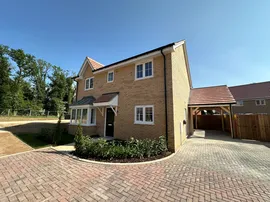 Strawberry Way, Red Lodge, BURY ST. EDMUNDS photo