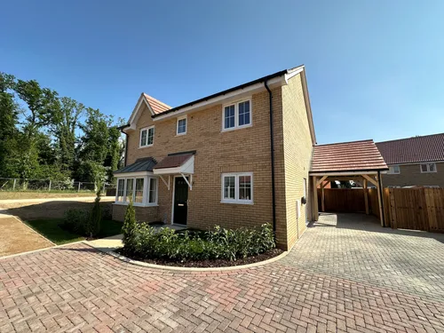 Strawberry Way, Red Lodge, BURY ST. EDMUNDSphoto