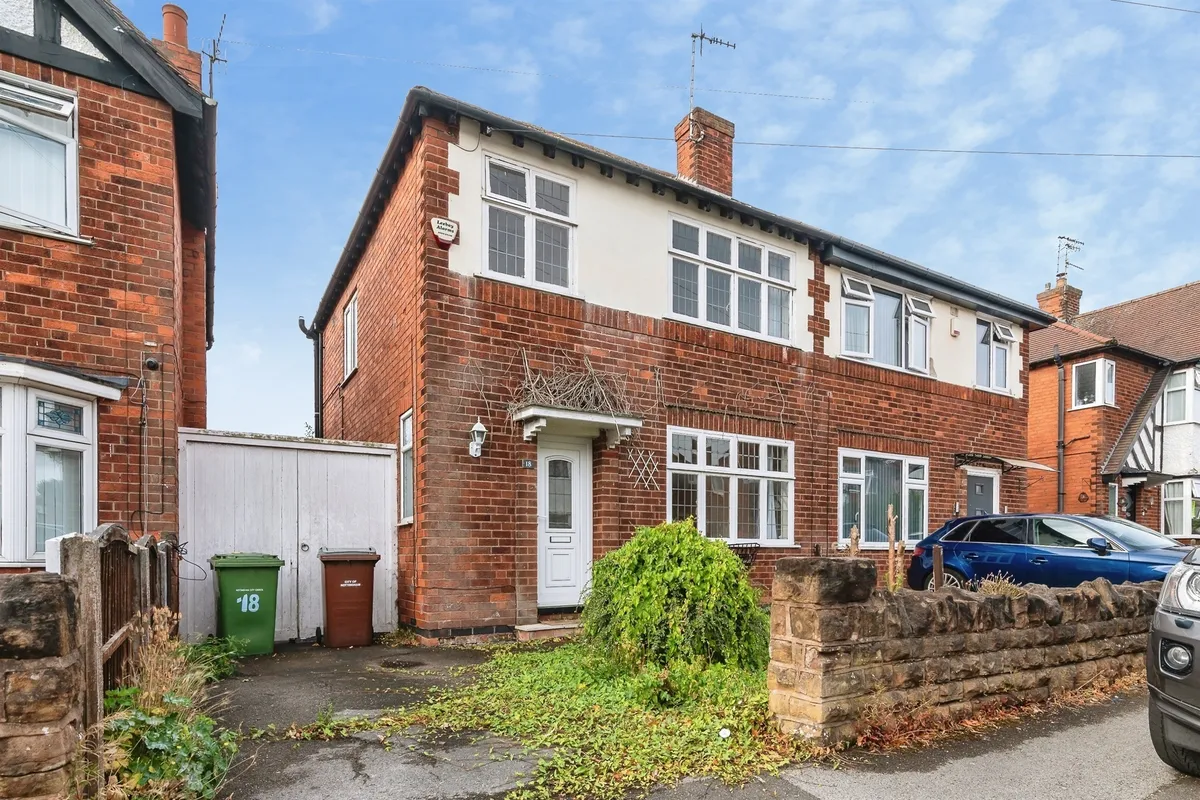 Nuthall Gardens, Nottingham