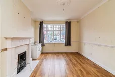 Nuthall Gardens, Nottingham