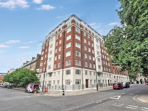 Tavistock Square, Londonphoto