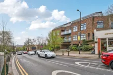 Muswell Hill, London, N10 photo 14