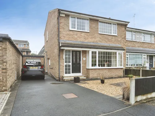 Whack House Close, Yeadon, Leedsphoto