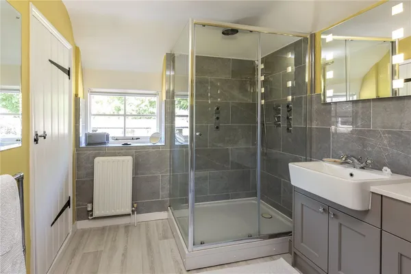 Little Bognor, Fittleworth, RH20 photo 9