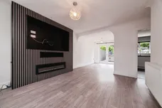 Broadwaters, Kingswood, Hull