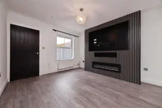 Broadwaters, Kingswood, Hull