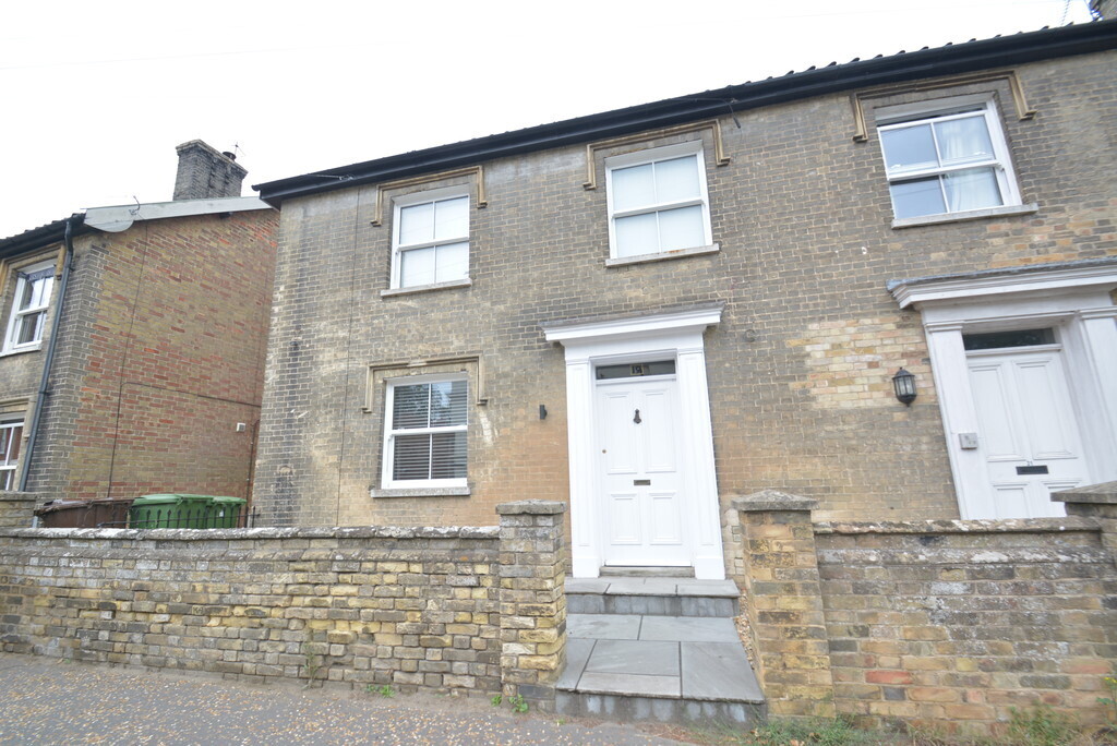 Redenhall Road, Harleston Image 1