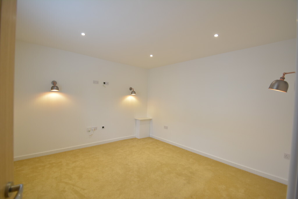 Redenhall Road, Harleston Image 3