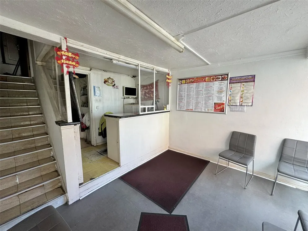 Property carousel item 2